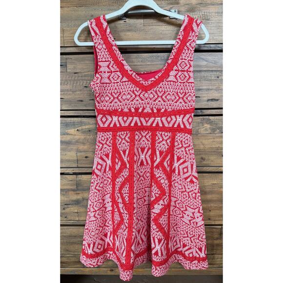 Maeve Dress Women's US 8 Red White Sleeveless Fit Flare Geometric Textured Zip - Picture 2 of 8